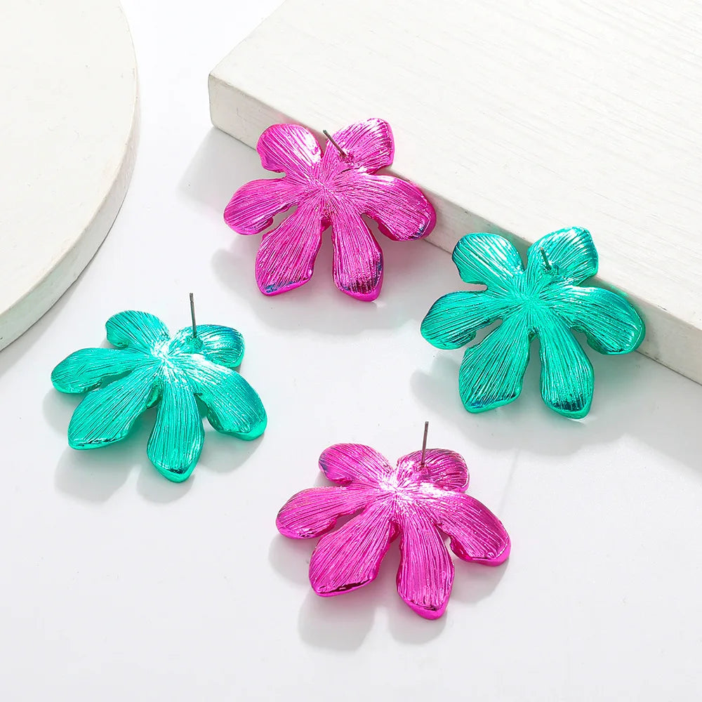 European and American Alloy Flower Pink Earrings