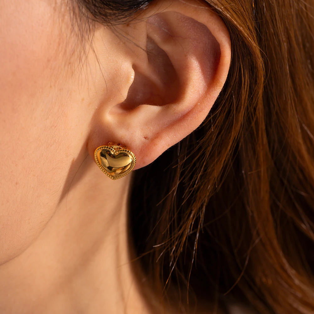 18k Gold Plated Minimalist Light Love Heart Earrings/Necklace Set