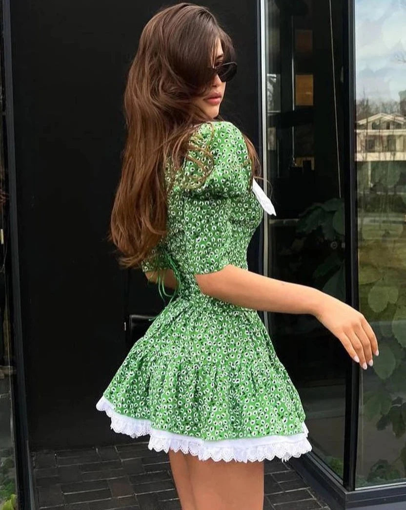 Ava